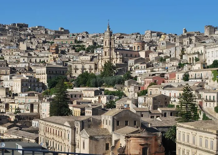 לינה וארוחת בוקר Habita
